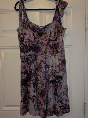 Nine Britton Alexis Tie Sleeve Dress - 1X